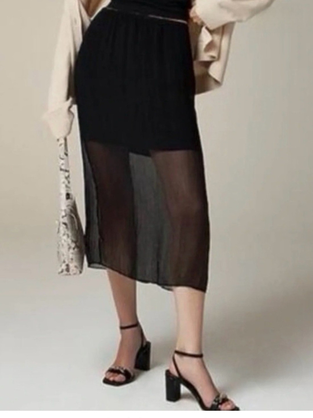 Gwyneth skirt in chiffon